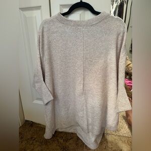 Lou & Grey Soft Cream/Tan Sweater